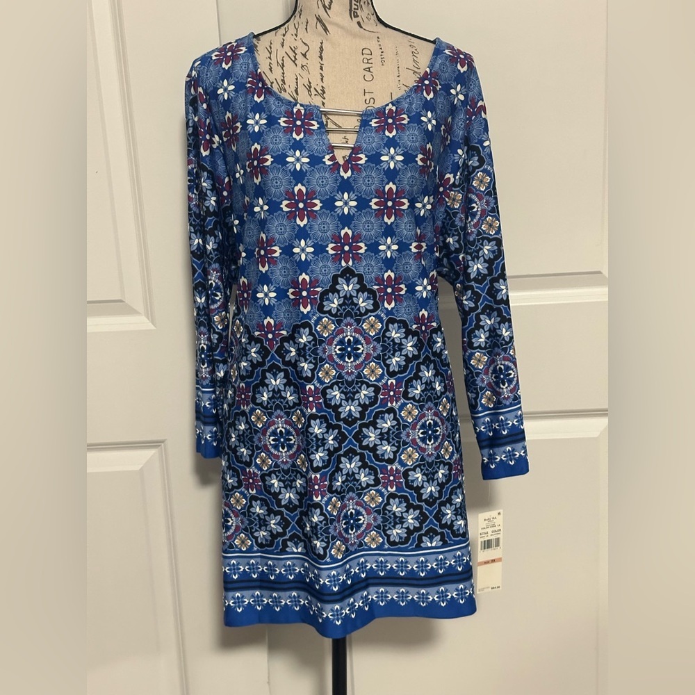 Ruby Rd. Blue and White Floral Tunic - Picture 6 of 10